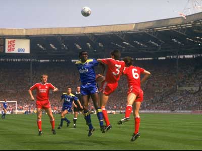 FA Cup final 1988 Eric Young Wimbledon contests a high ball with